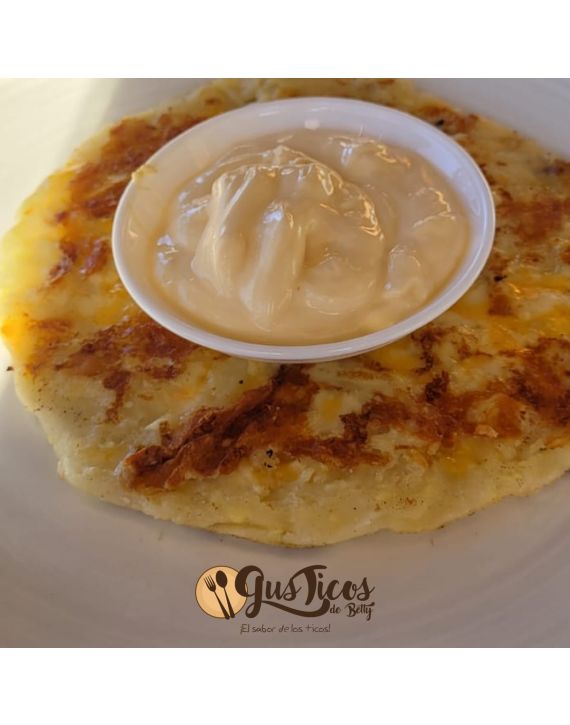 Tortilla con queso y natilla